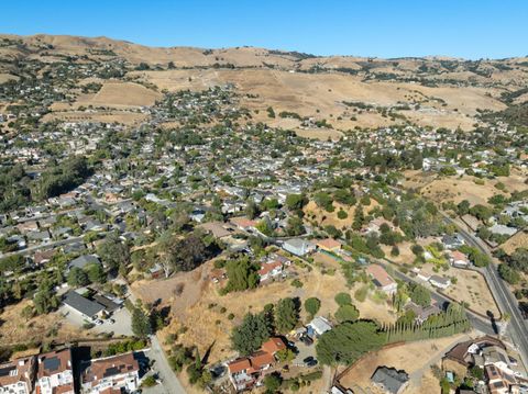 Tiny photo for 14847 Watters Drive, SAN JOSE, CA 95127 (MLS # ML82026264)