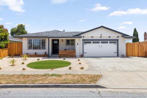 Photo of 6446 Escallonia Dr, NEWARK, CA 94560 (MLS # ML82041619)
