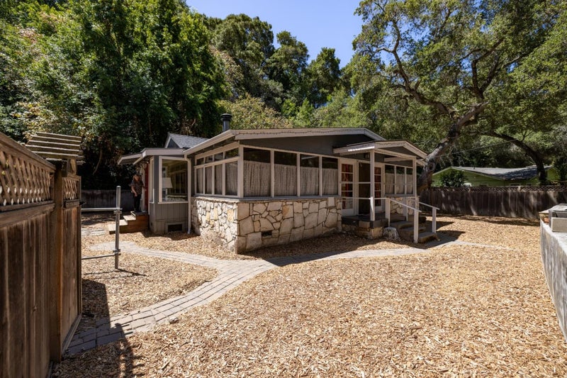 7 Esquiline Road