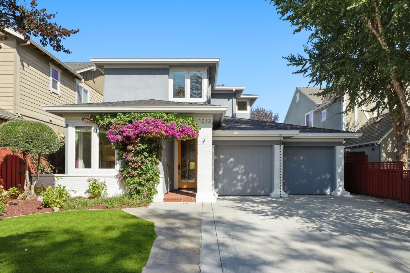 1012 Riverside Drive