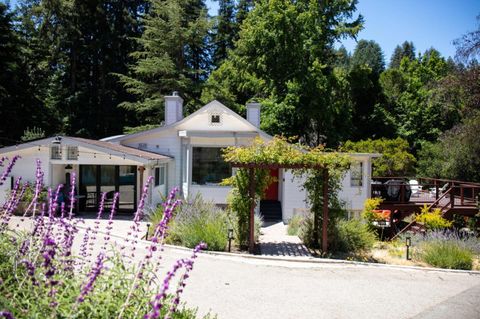 Photo of 1003 Laurel Glen Rd, SOQUEL, CA 95073 (MLS # ML82015391)