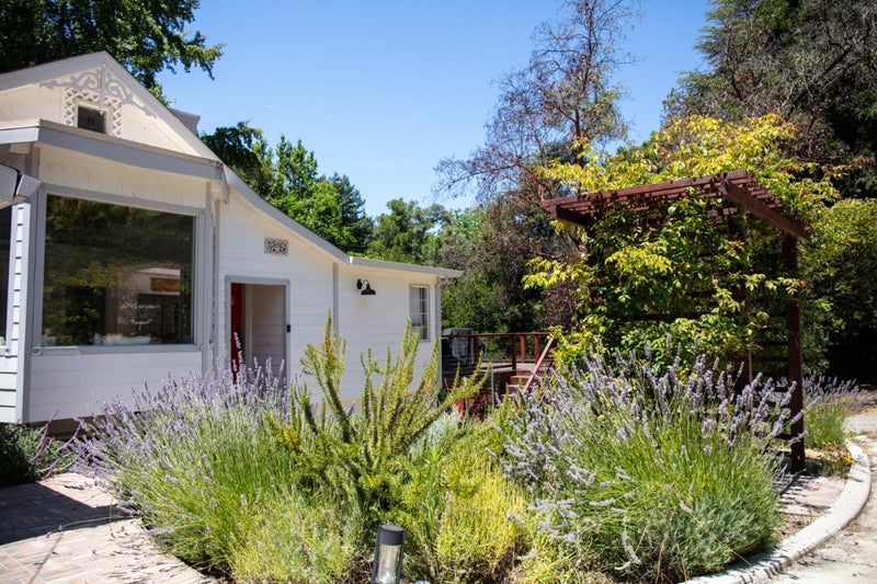 1003 Laurel Glen