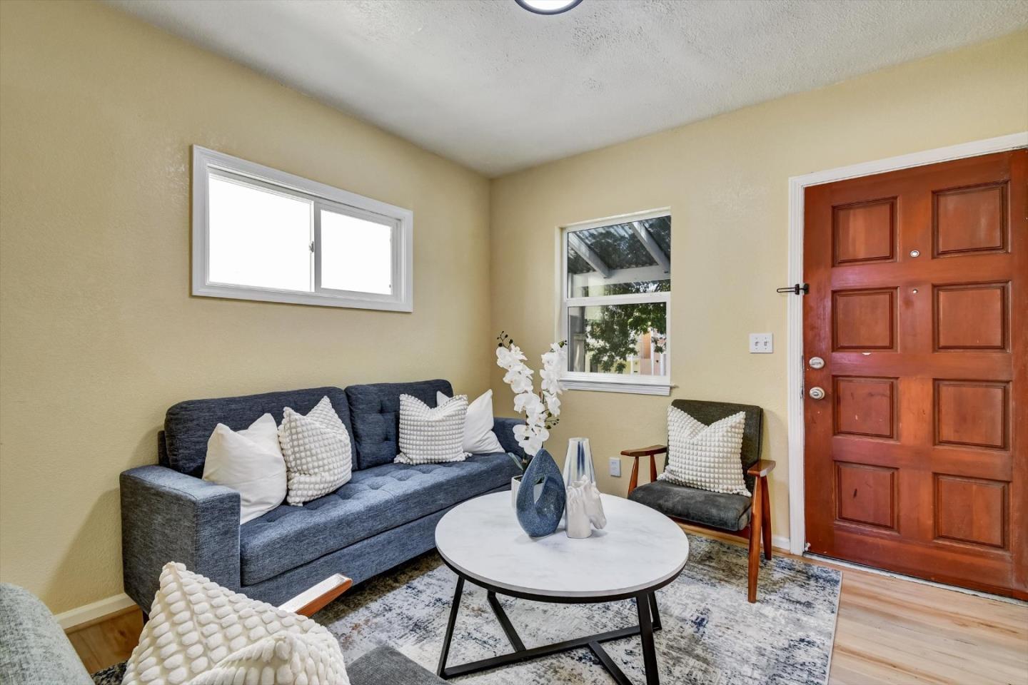 324 Holloway Avenue
