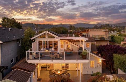 Photo of 129 Santa Cruz Avenue, APTOS, CA 95003 (MLS # ML82045366)