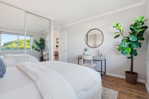 Tiny photo for 1171 Compass Lane #305, Foster City, CA 94404 (MLS # ML82027778)