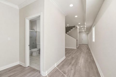 Tiny photo for 6016 Fair Avenue, NORTH HOLLYWOOD, CA 91606 (MLS # ML82036525)