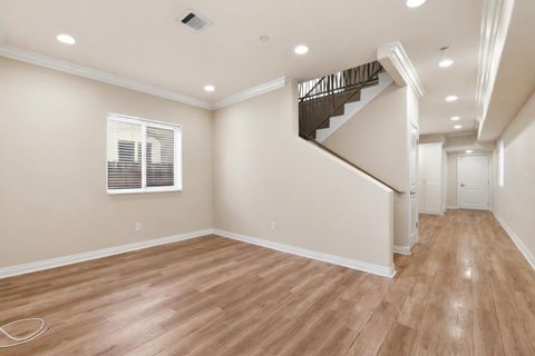 Tiny photo for 6016 Fair Avenue, NORTH HOLLYWOOD, CA 91606 (MLS # ML82036525)