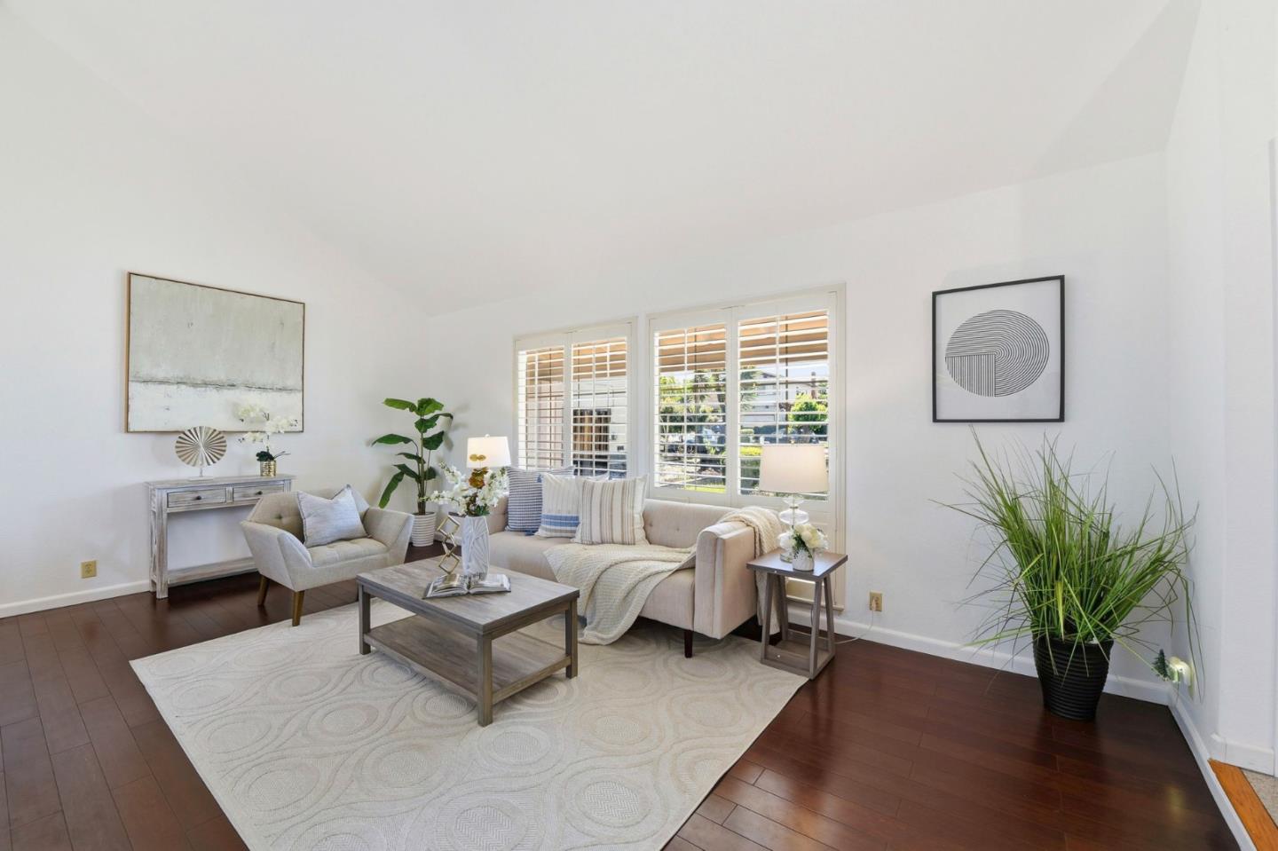 3607 Deedham Drive