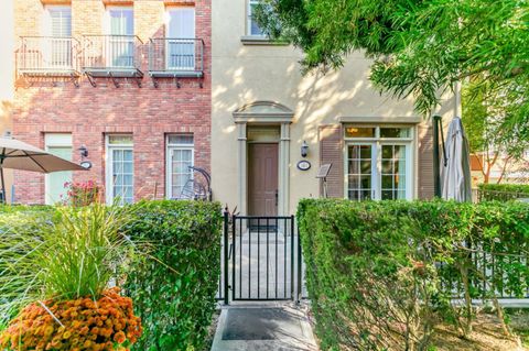 Photo of 869 Georgetown Place, SAN JOSE, CA 95126 (MLS # ML82023152)