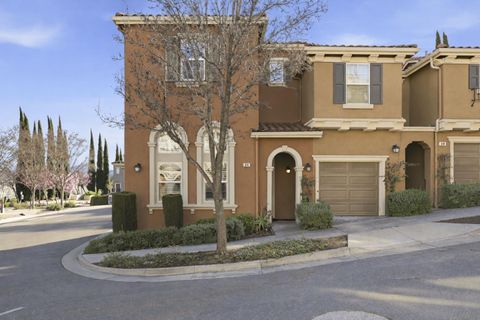 Photo of 314 Mullinix Way, San Jose, CA 95136 (MLS # ML82037144)