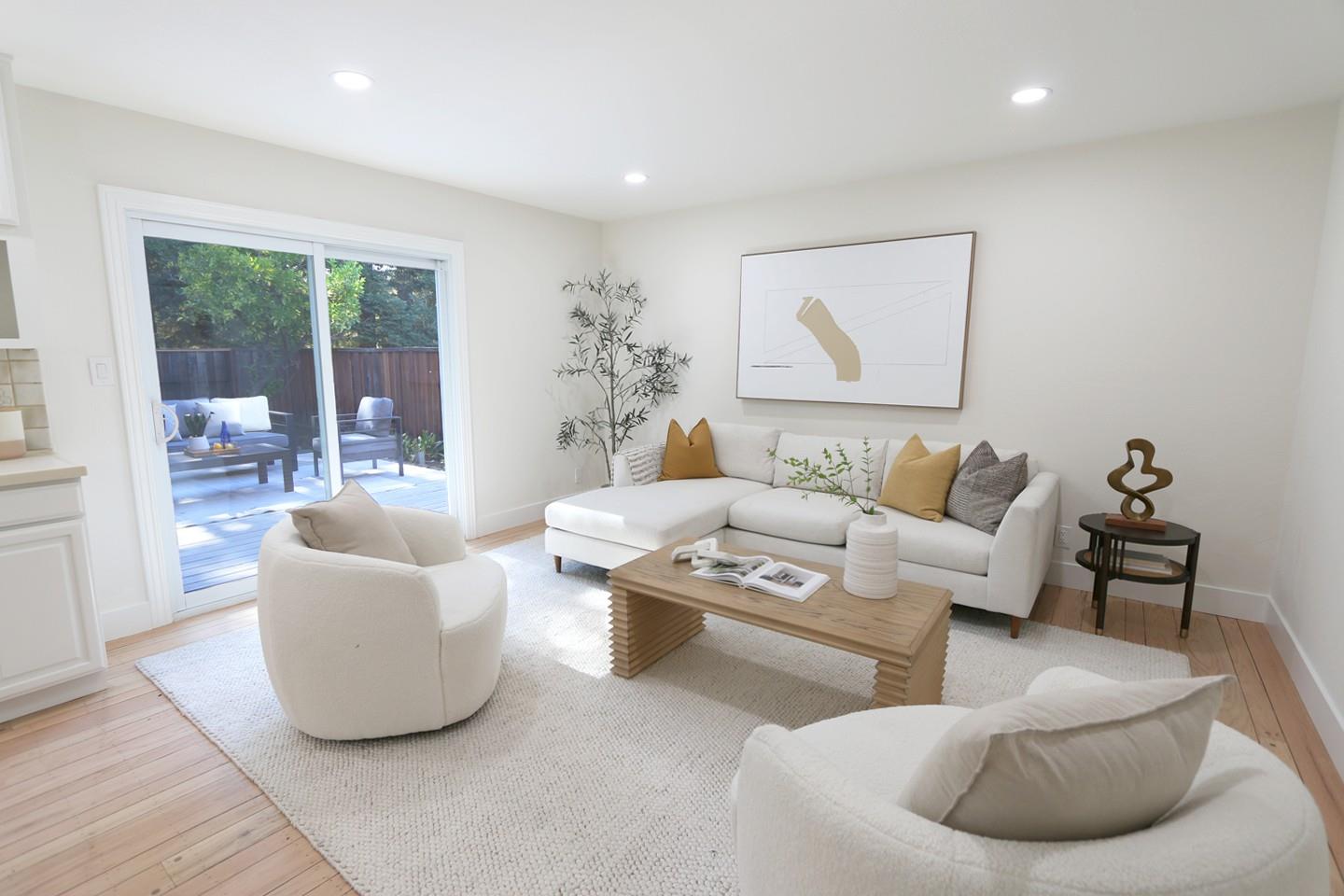 1522 Jamestown Drive