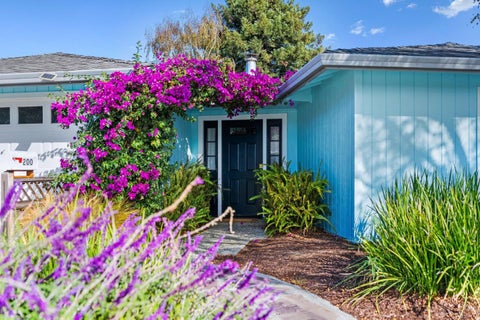 Photo of 200 Alamo Avenue, Santa Cruz, CA 95060 (MLS # ML82065200)