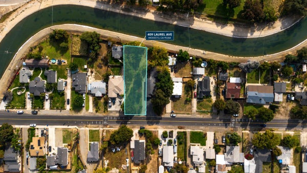 409 LAUREL AVE, MODESTO, CA 95351 - Image 34633dec45bc9fbd69bb1ee97e3ddce5/285364743