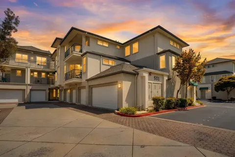 501 Baltic Circle Unit 539, Redwood City, CA 94065 - #: ML82034547