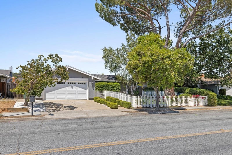 8395 Westwood Drive