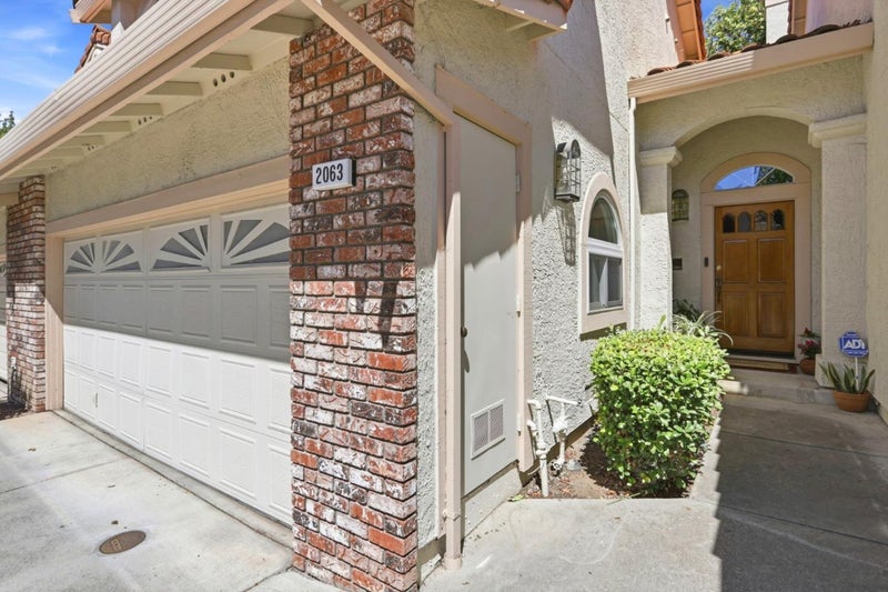 2063 Calle Mesa Alta