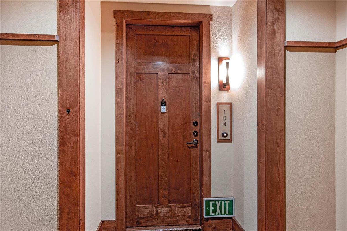 2881 Meridian Avenue 104