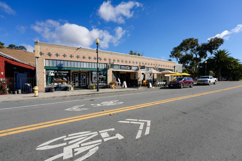 37372 Niles Boulevard
