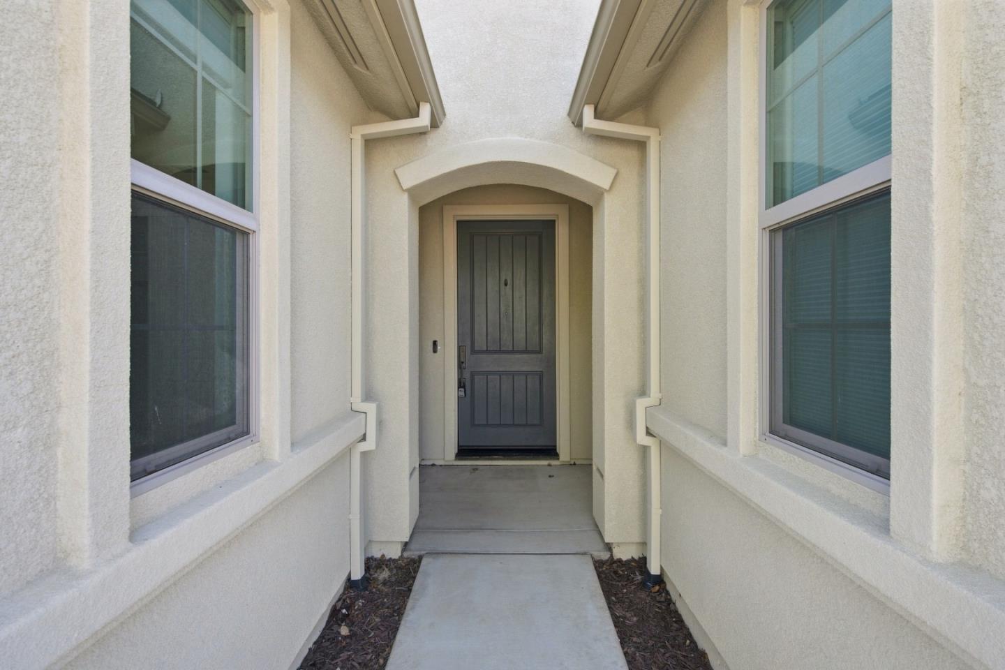 1261 Azalea Drive