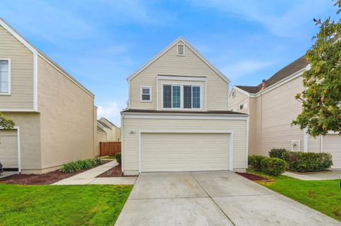 Tiny photo for 513 Glenmoor Circle, MILPITAS, CA 95035 (MLS # ML82033896)