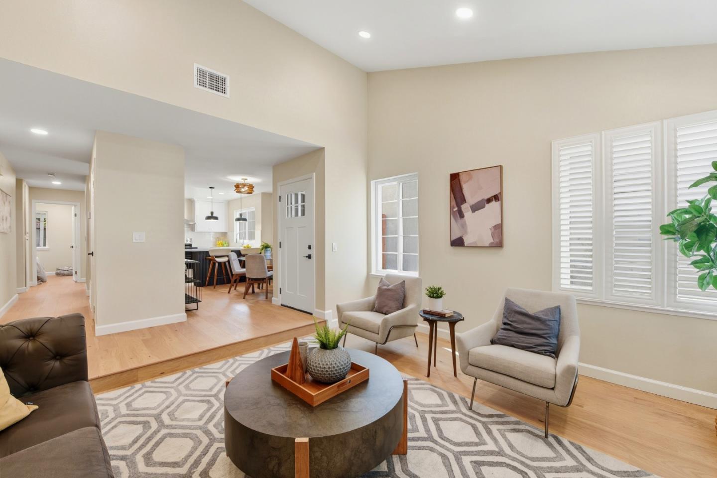 1826 Perrone Circle
