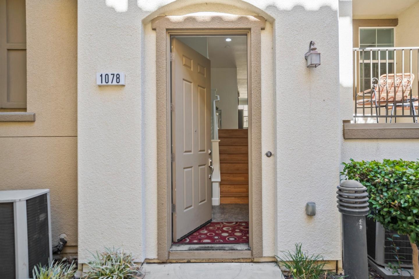 1078 Mente Linda Loop, Milpitas CA 95035