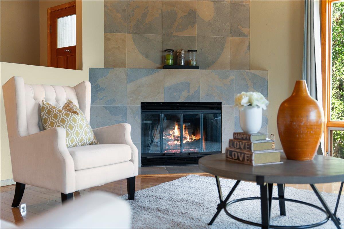 22213 Quinterno Court