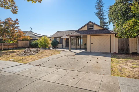 1712 Anamor Street, Redwood City, CA 94061 - #: ML82063858