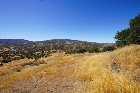 Tiny photo for 19967 Panoche Road, Paicines, CA 95043 (MLS # ML82025645)