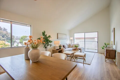 1350 Charmwood Square, San Jose, CA 95117 - #: ML82021891