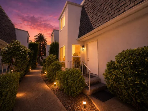 786 Arguello Street Unit 108, Redwood City, CA 94063 - #: ML82056769