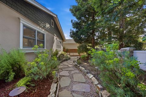 Tiny photo for 1033 Yorktown Drive, SUNNYVALE, CA 94087 (MLS # ML82043417)