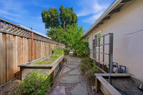 Tiny photo for 1033 Yorktown Drive, SUNNYVALE, CA 94087 (MLS # ML82043417)