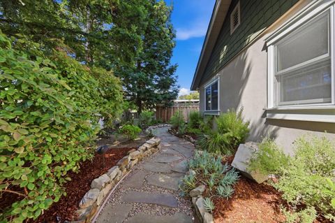 Tiny photo for 1033 Yorktown Drive, SUNNYVALE, CA 94087 (MLS # ML82043417)