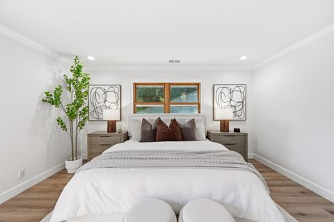 Tiny photo for 1033 Yorktown Drive, SUNNYVALE, CA 94087 (MLS # ML82043417)