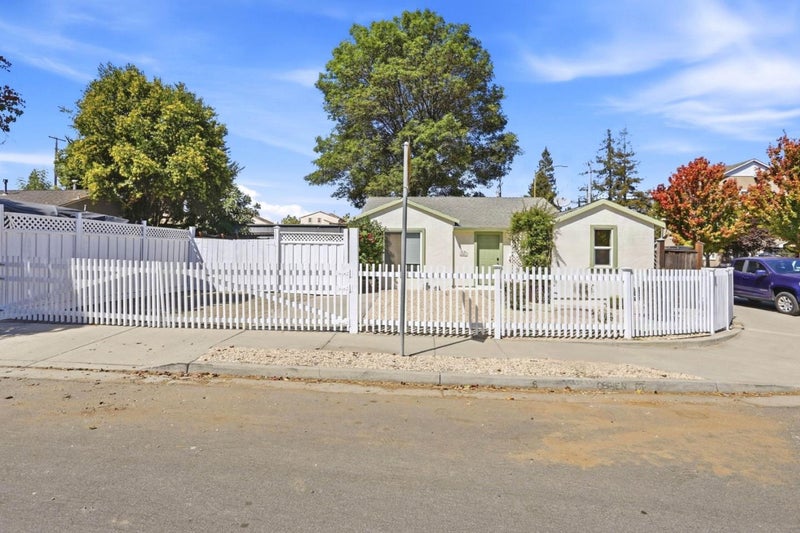 1001 Obrien Court