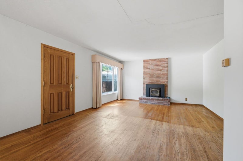 1527 Madeira Drive