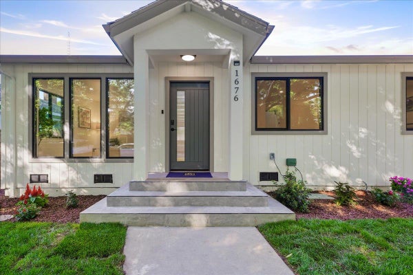 1676 MACKEY AVE, SAN JOSE, CA 95125 - Image 36d42018e16b65d349aa1d5e46e5e538/1677042397