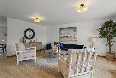 Tiny photo for 807 Tierra Alta Street, MOSS BEACH, CA 94038 (MLS # ML82051631)