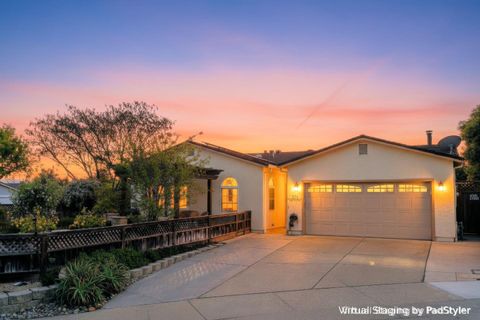321 Via Loma Morgan Hill CA 95037