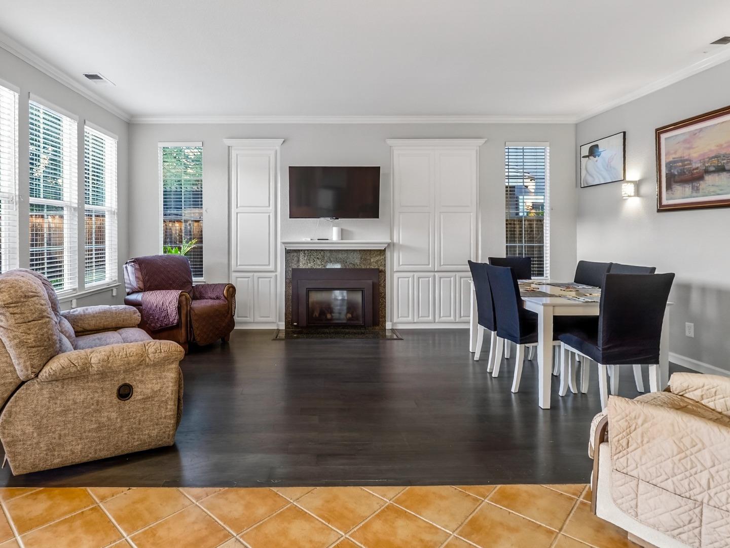 9123 Rancho Hills Drive