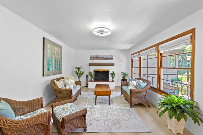 525 Riverview Drive