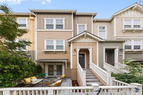 Photo of 856 Sycamore Loop, Mountain View, CA 94043 (MLS # ML82024969)