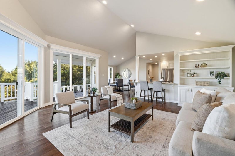 251 Starlight Terrace