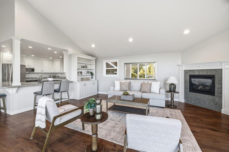 251 Starlight Terrace