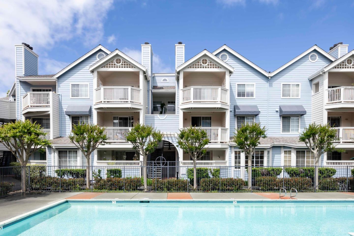 605 Arcadia Terrace 104
