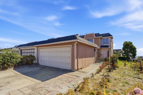 Photo of 3700 Brunswick Court, SOUTH SAN FRANCISCO, CA 94080 (MLS # ML82055680)