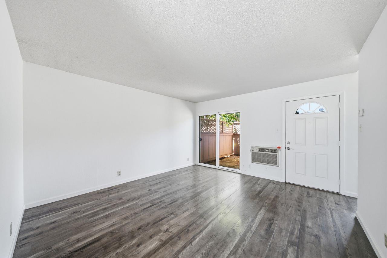 1681 Alvarado Avenue 10