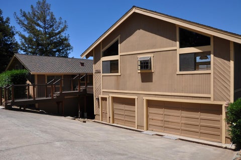 Photo of 17590 Holiday Drive, MORGAN HILL, CA 95037 (MLS # ML82055997)
