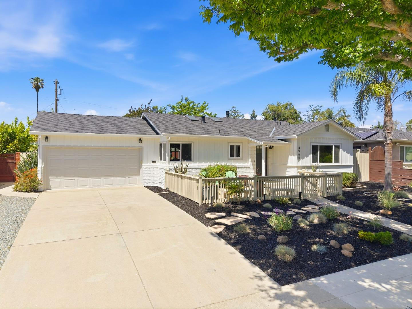 4965 Bel Escou Drive